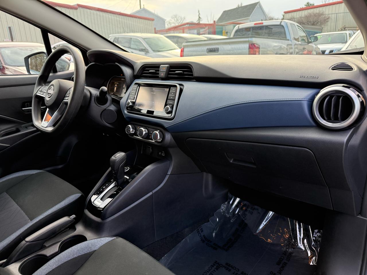 Nissan Versa SV 2024