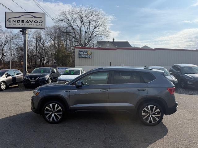 Volkswagen Taos SE 4Motion 2022