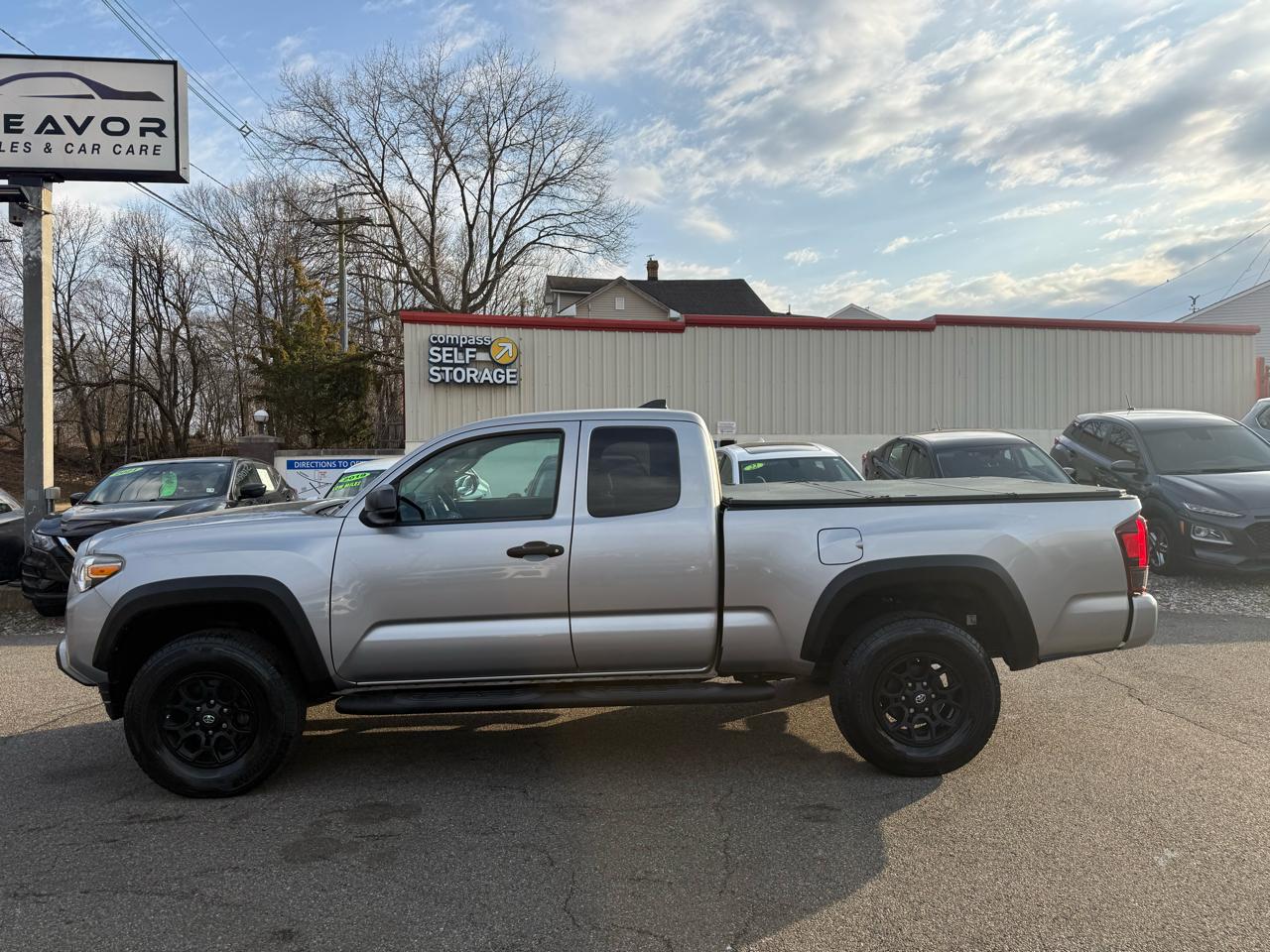 Toyota Tacoma  2019