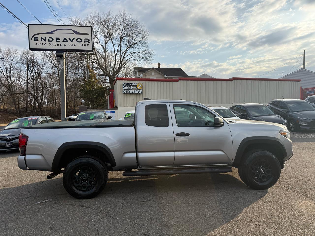 Toyota Tacoma  2019
