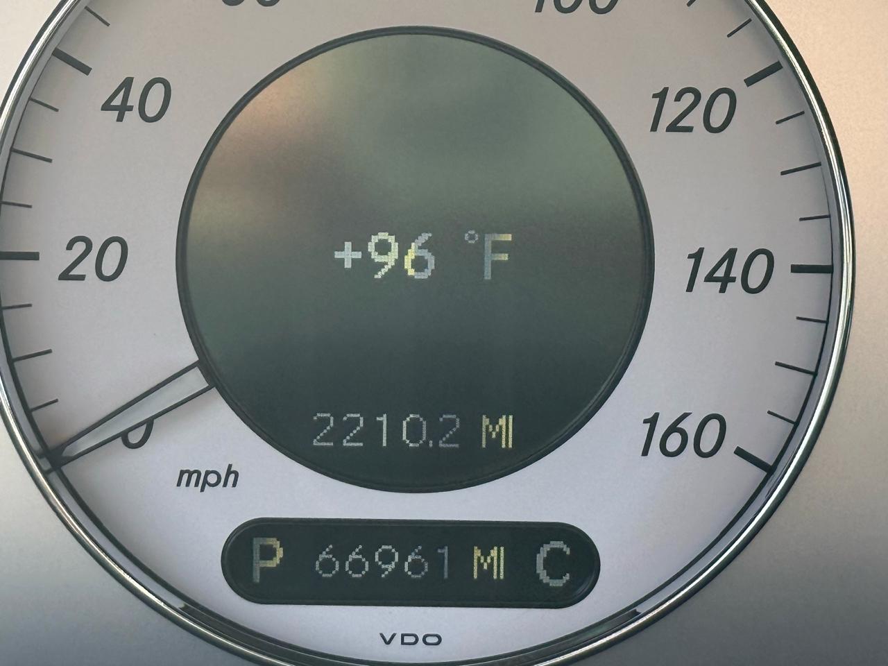 Mercedes-Benz E-Class E350 Luxury 2008