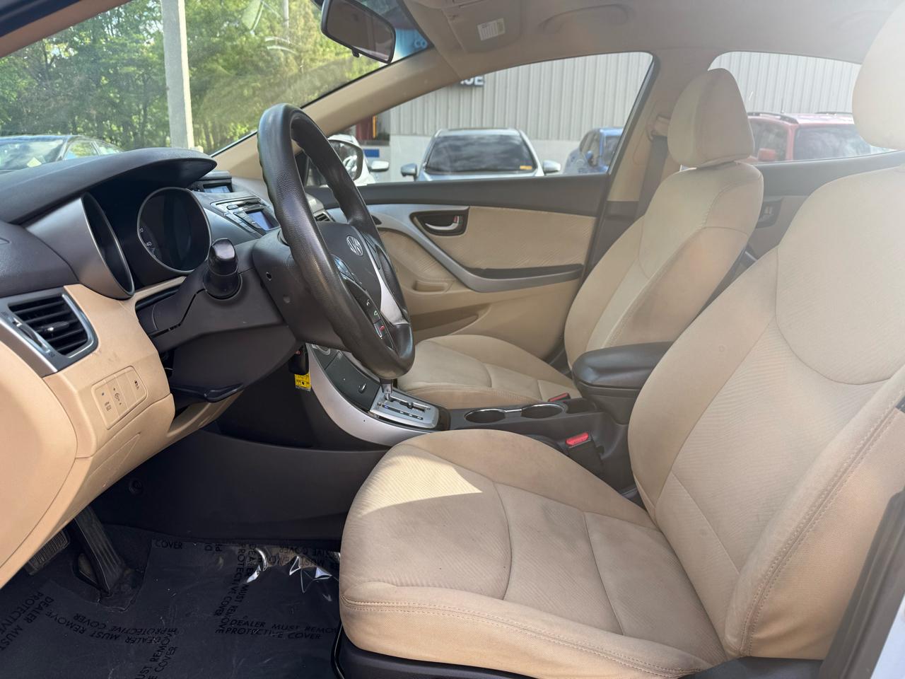 Hyundai Elantra GLS A/T 2012