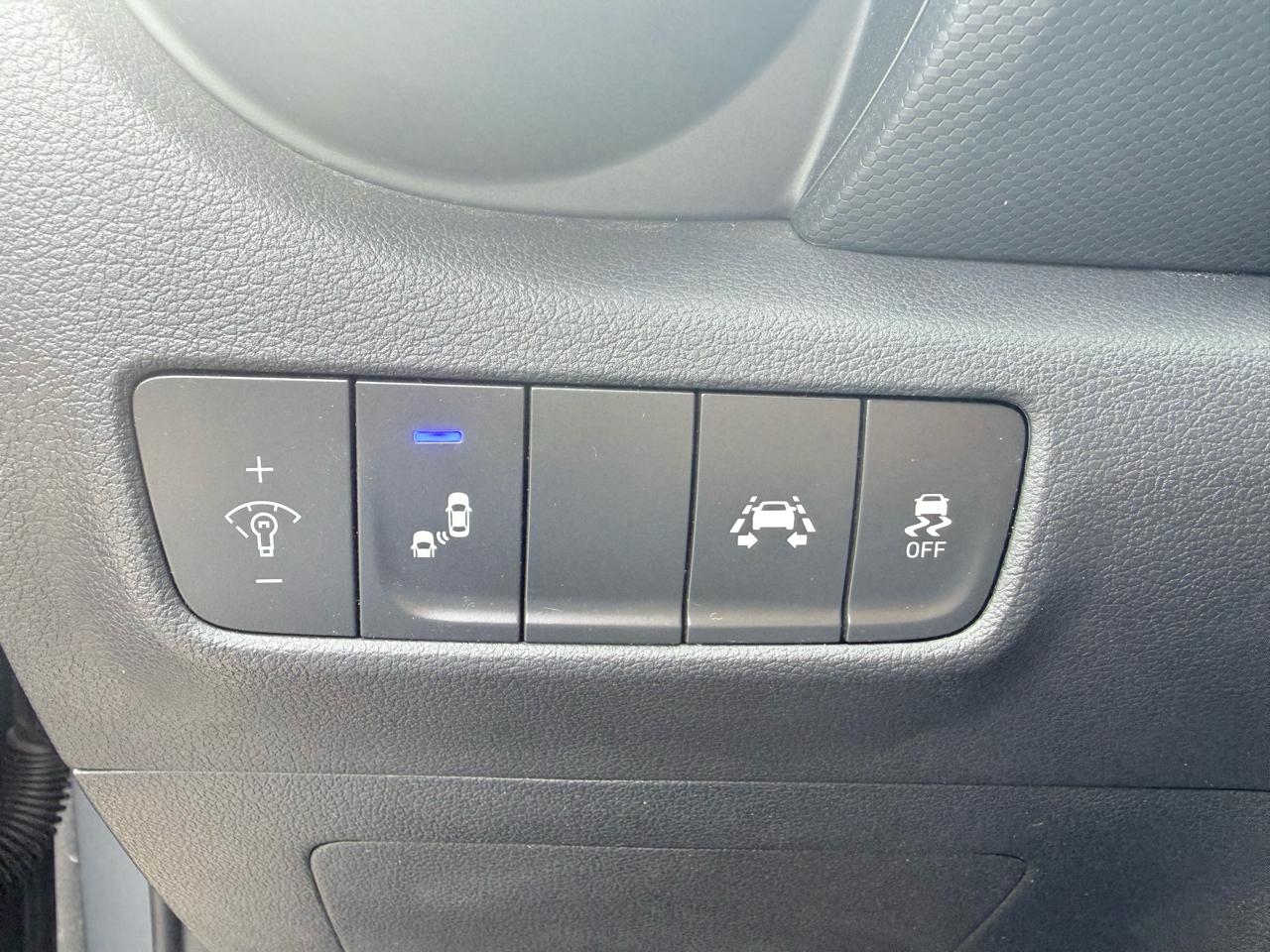 Hyundai Kona NIGHT AWD 2021