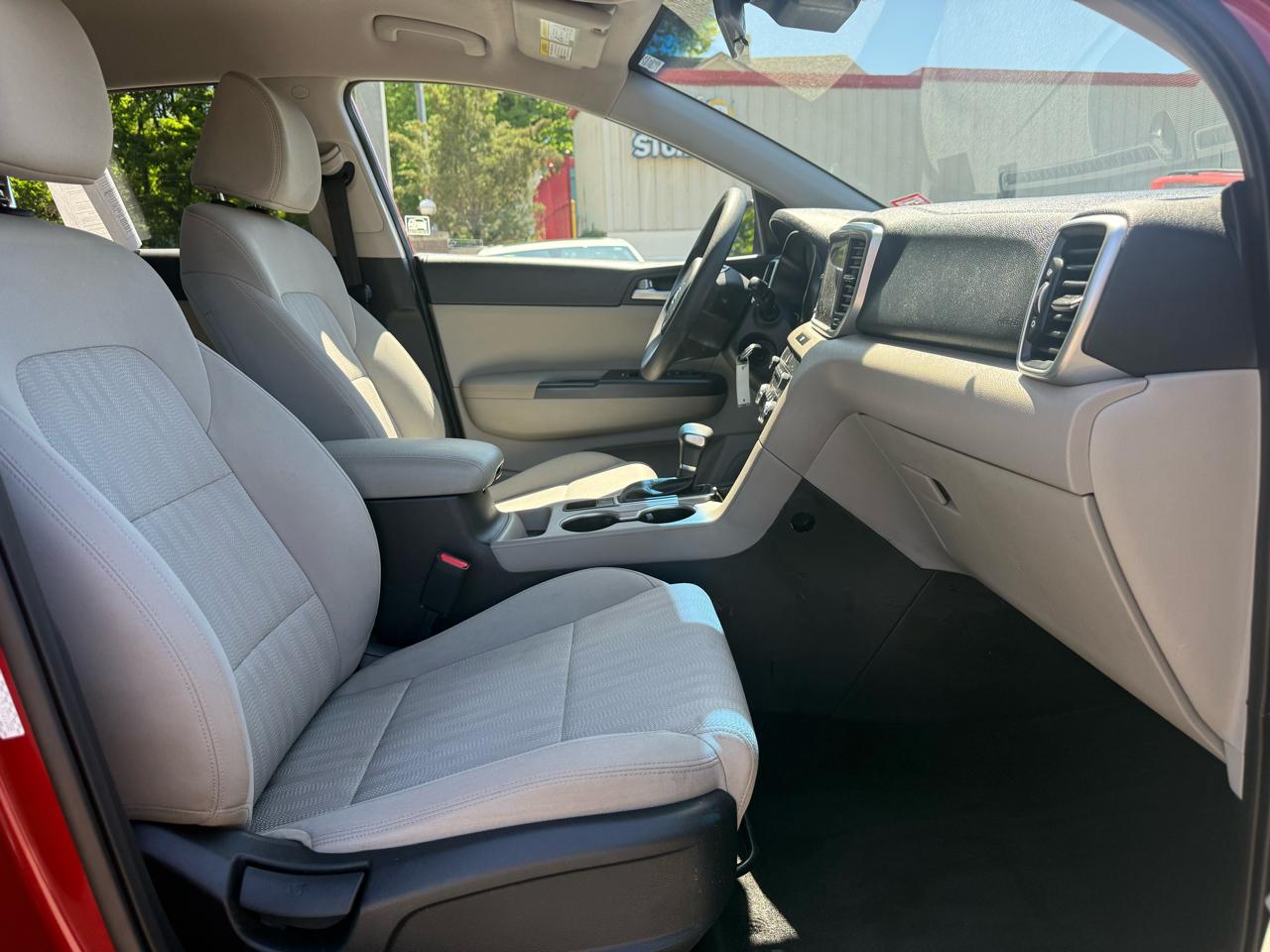 Kia Sportage LX FWD 2020