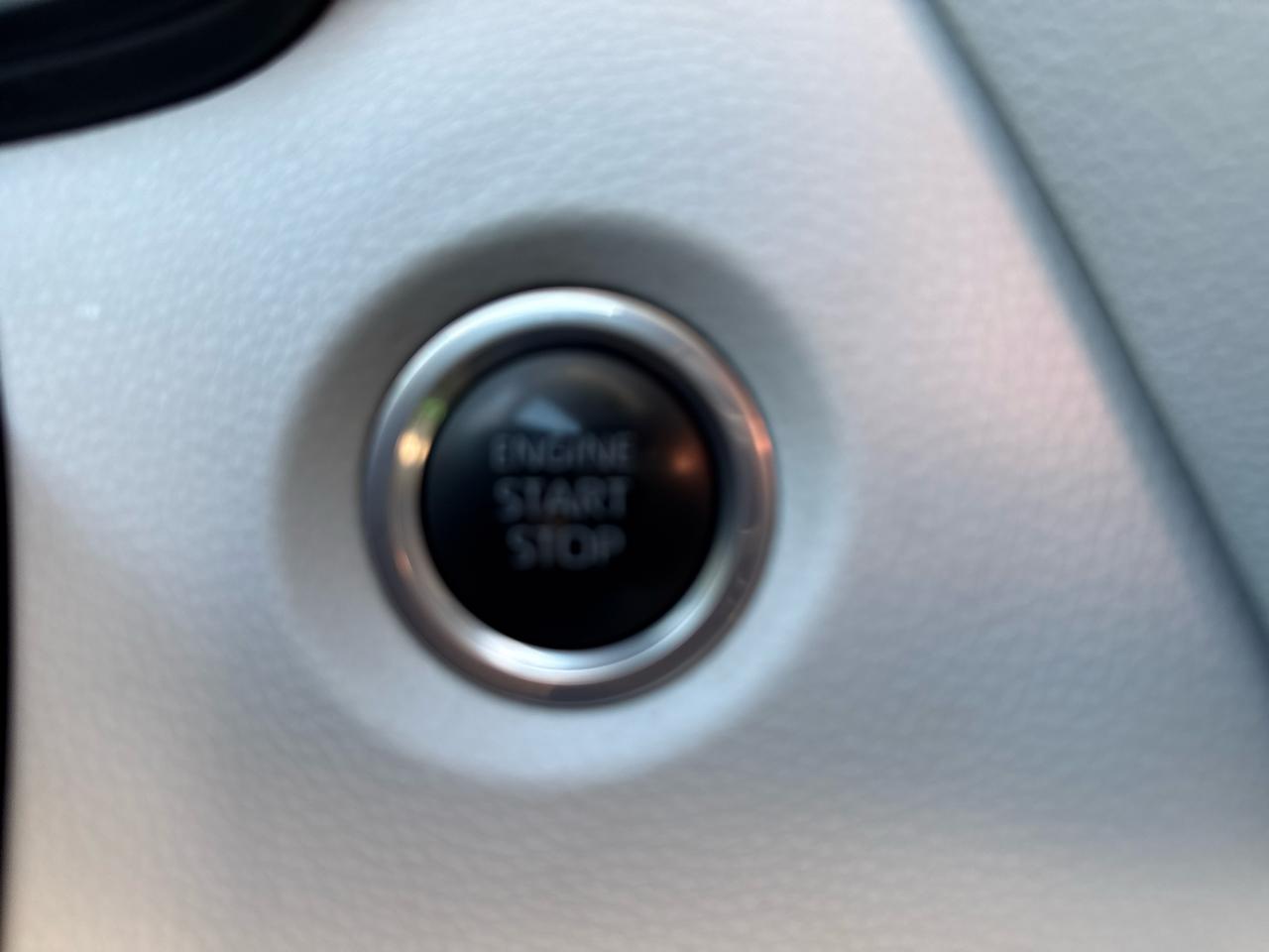 Toyota Corolla SE 2024