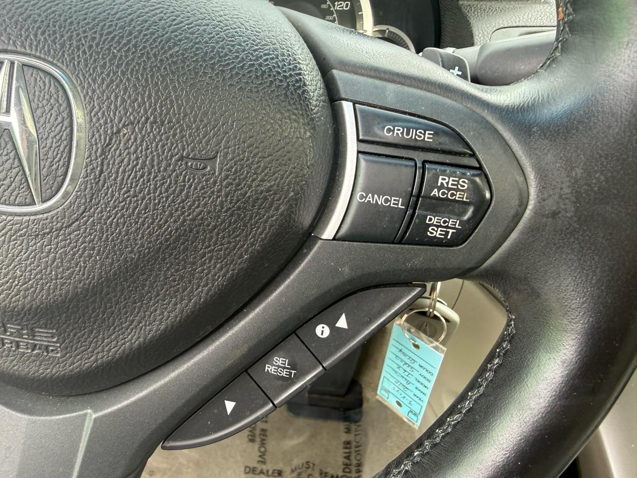Acura TSX 5-Speed AT with Tech Package 2010