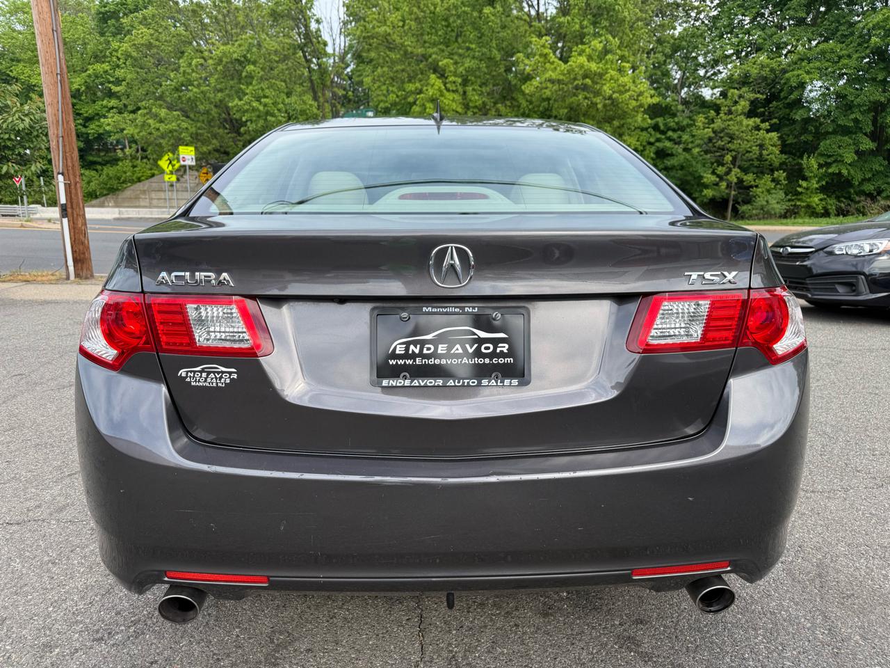 Acura TSX 5-Speed AT with Tech Package 2010