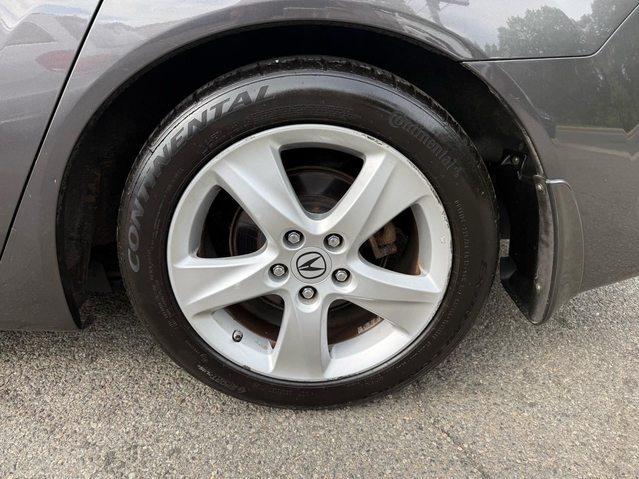 Acura TSX 5-Speed AT with Tech Package 2010