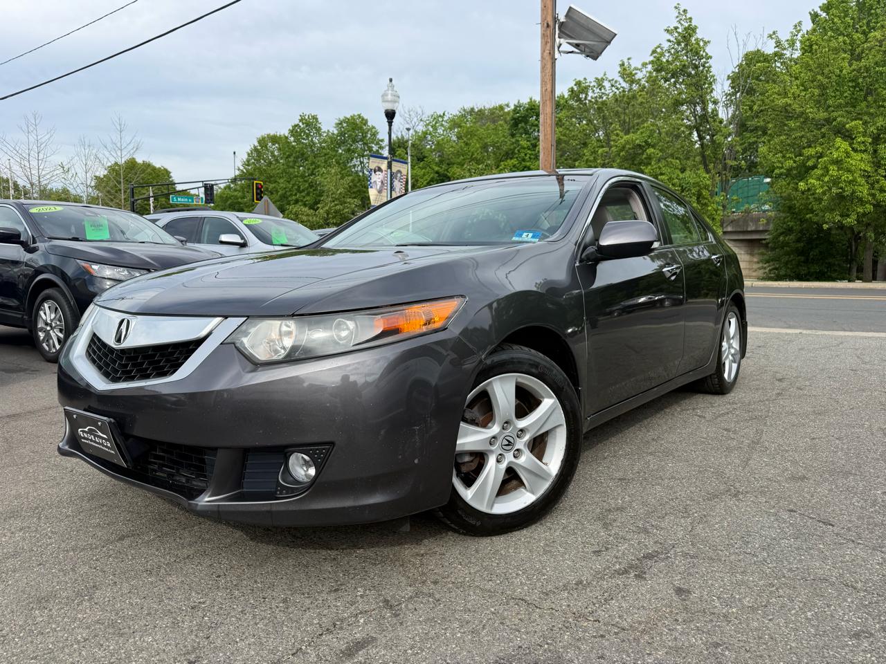 Acura TSX 5-Speed AT with Tech Package 2010
