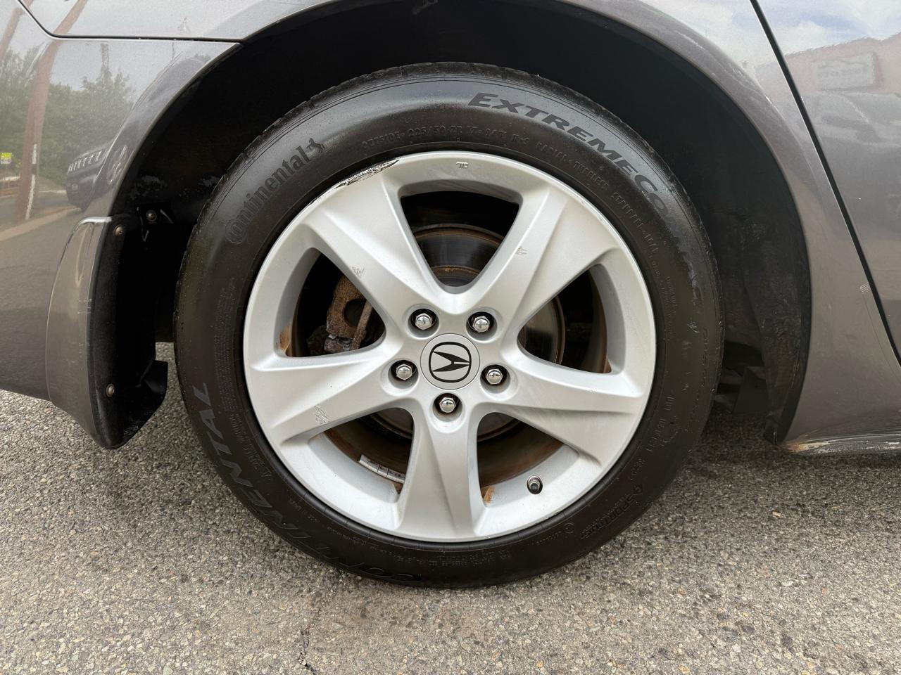 Acura TSX 5-Speed AT with Tech Package 2010