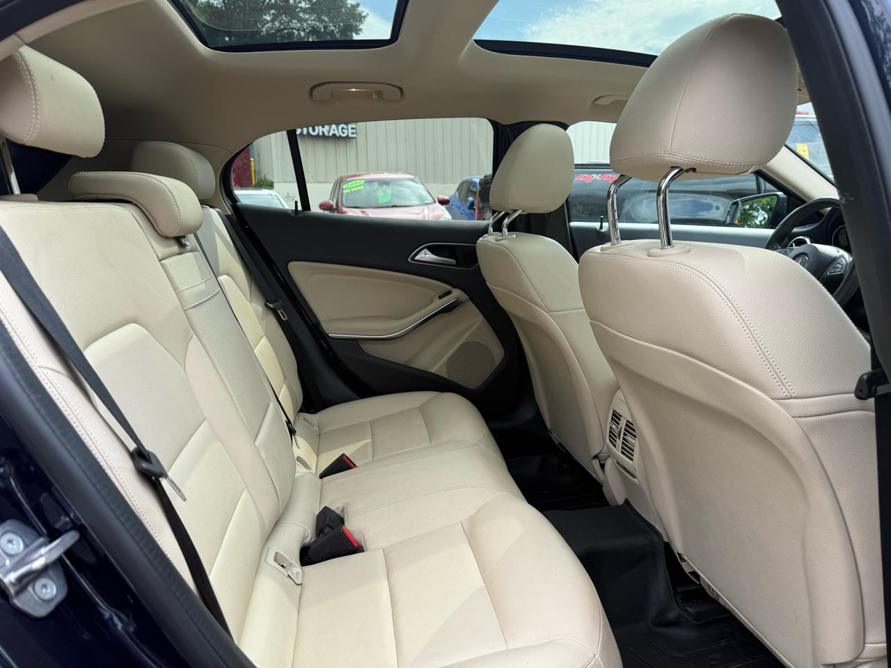 Mercedes-Benz GLA-Class GLA250 4MATIC 2018