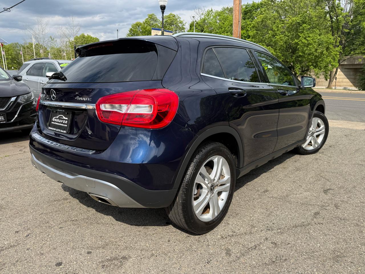 Mercedes-Benz GLA-Class GLA250 4MATIC 2018