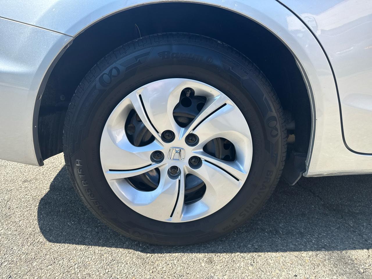 Honda Civic 4dr Sdn LX Auto 2013