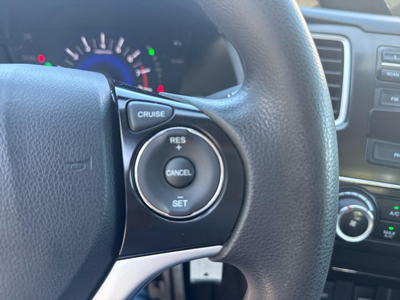 Honda Civic 4dr Sdn LX Auto 2013