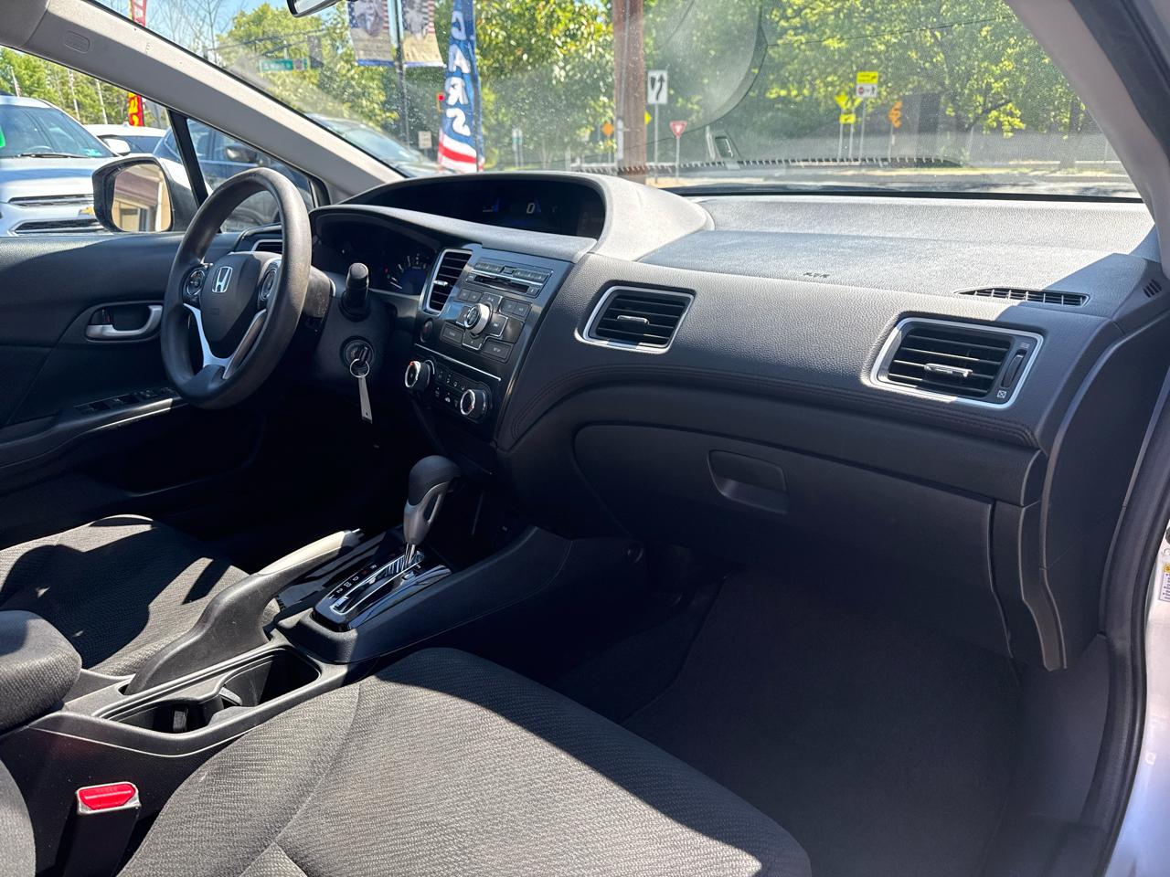 Honda Civic 4dr Sdn LX Auto 2013