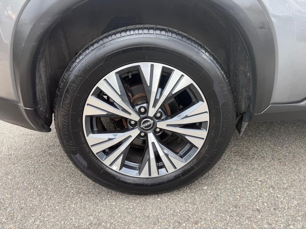 Nissan Rogue SV AWD 2023