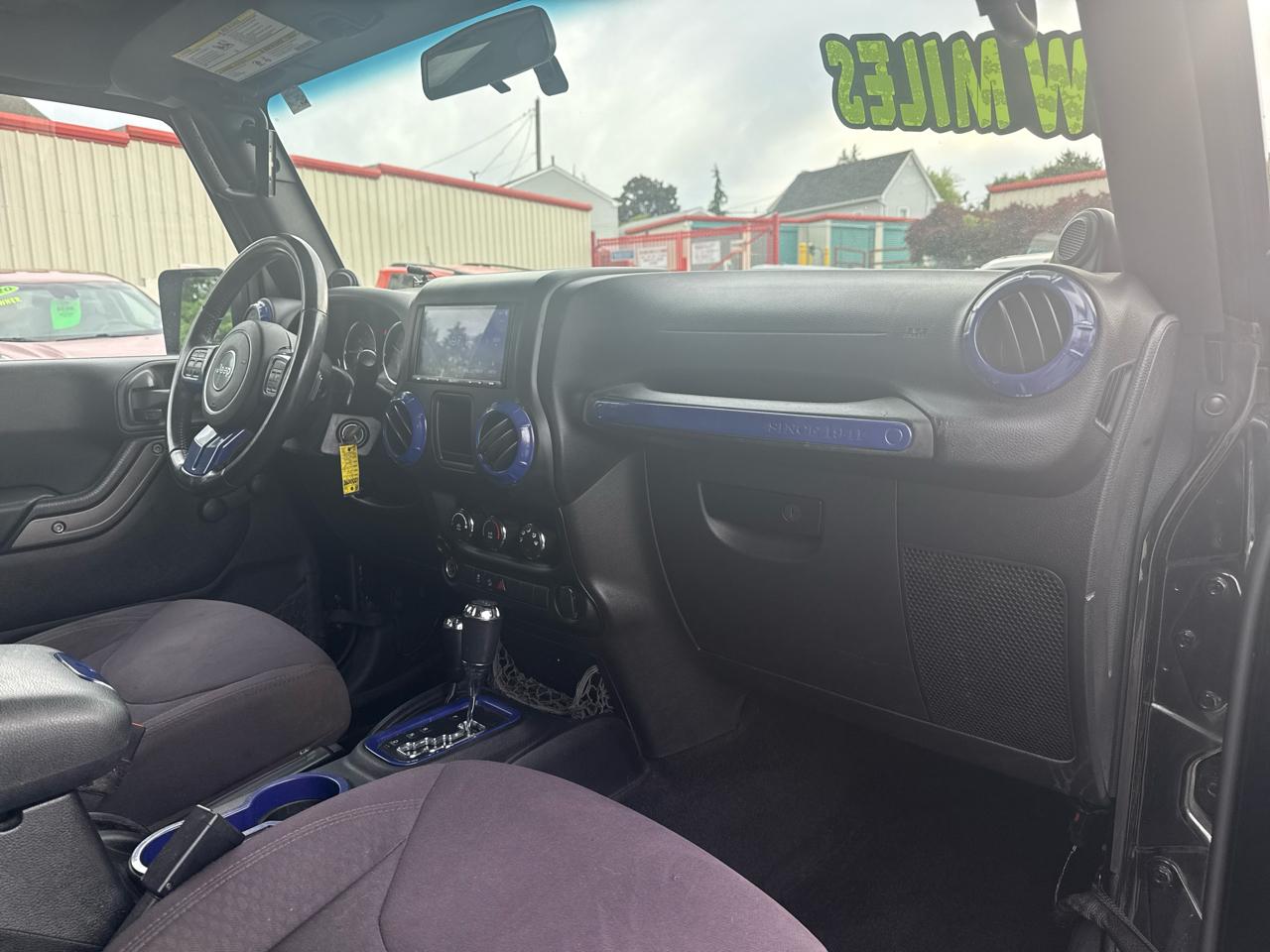 Jeep Wrangler Sport 4WD 2013