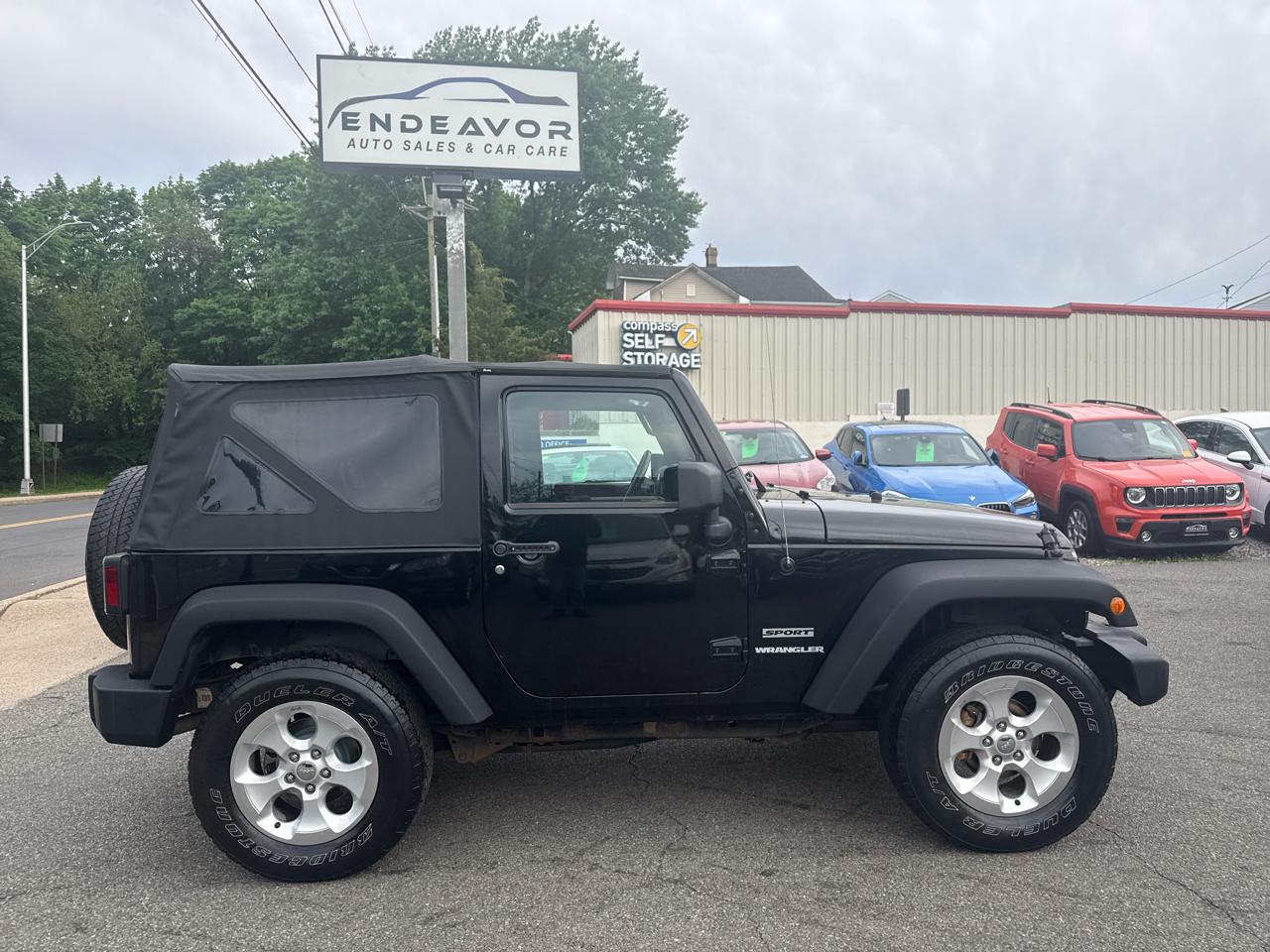 Jeep Wrangler Sport 4WD 2013
