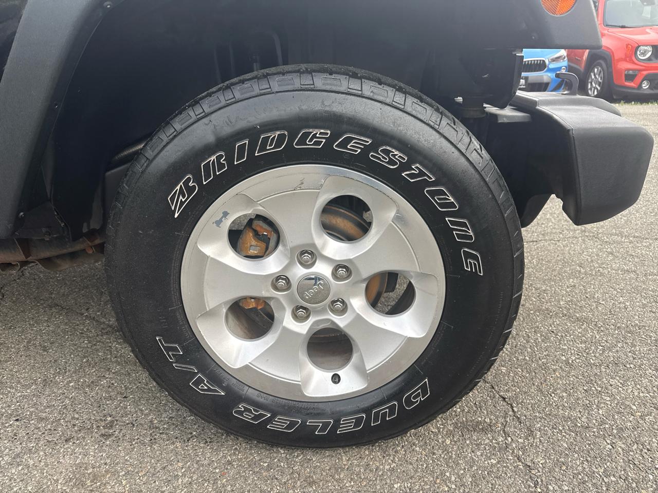 Jeep Wrangler Sport 4WD 2013
