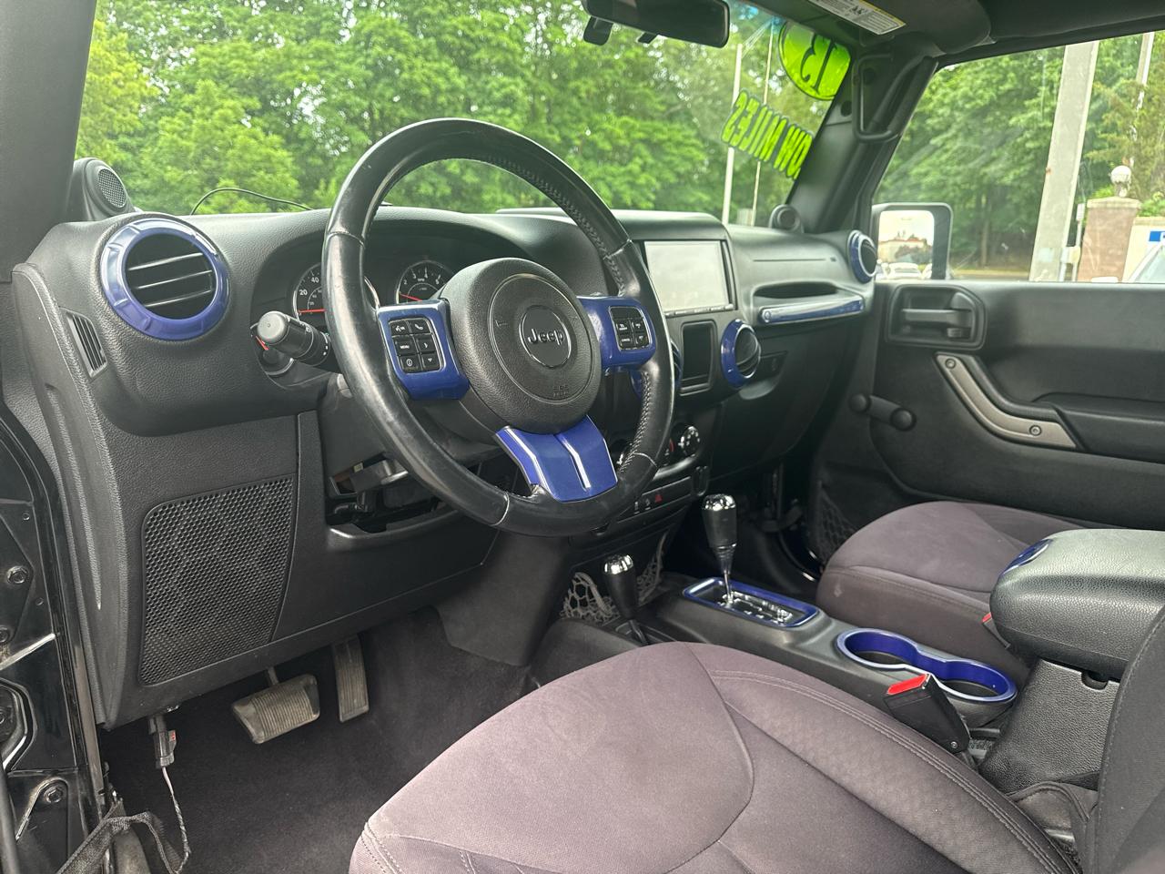 Jeep Wrangler Sport 4WD 2013