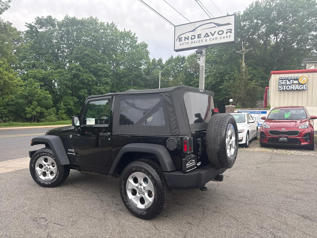 Jeep Wrangler Sport 4WD 2013