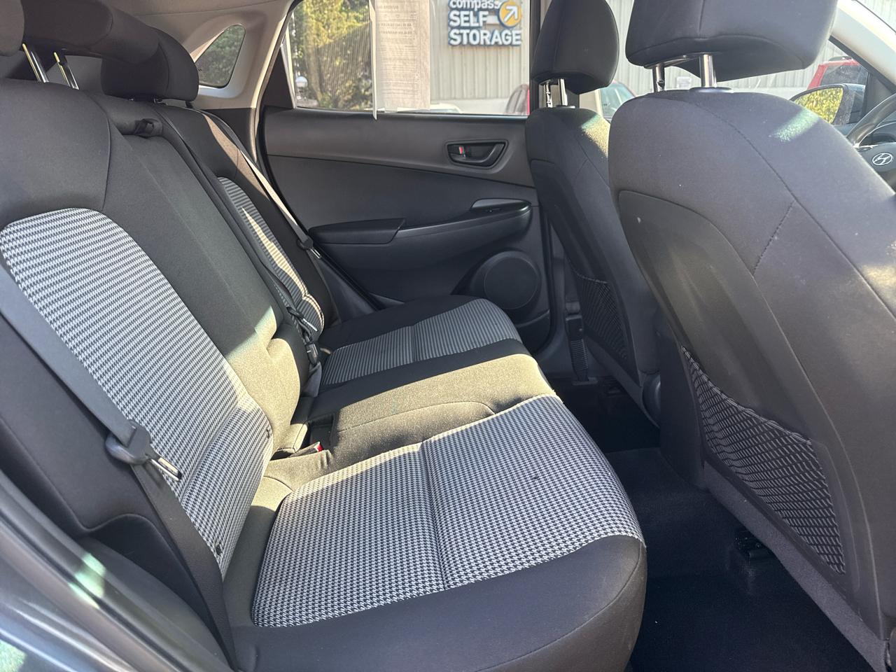 Hyundai Kona SE AWD 2021