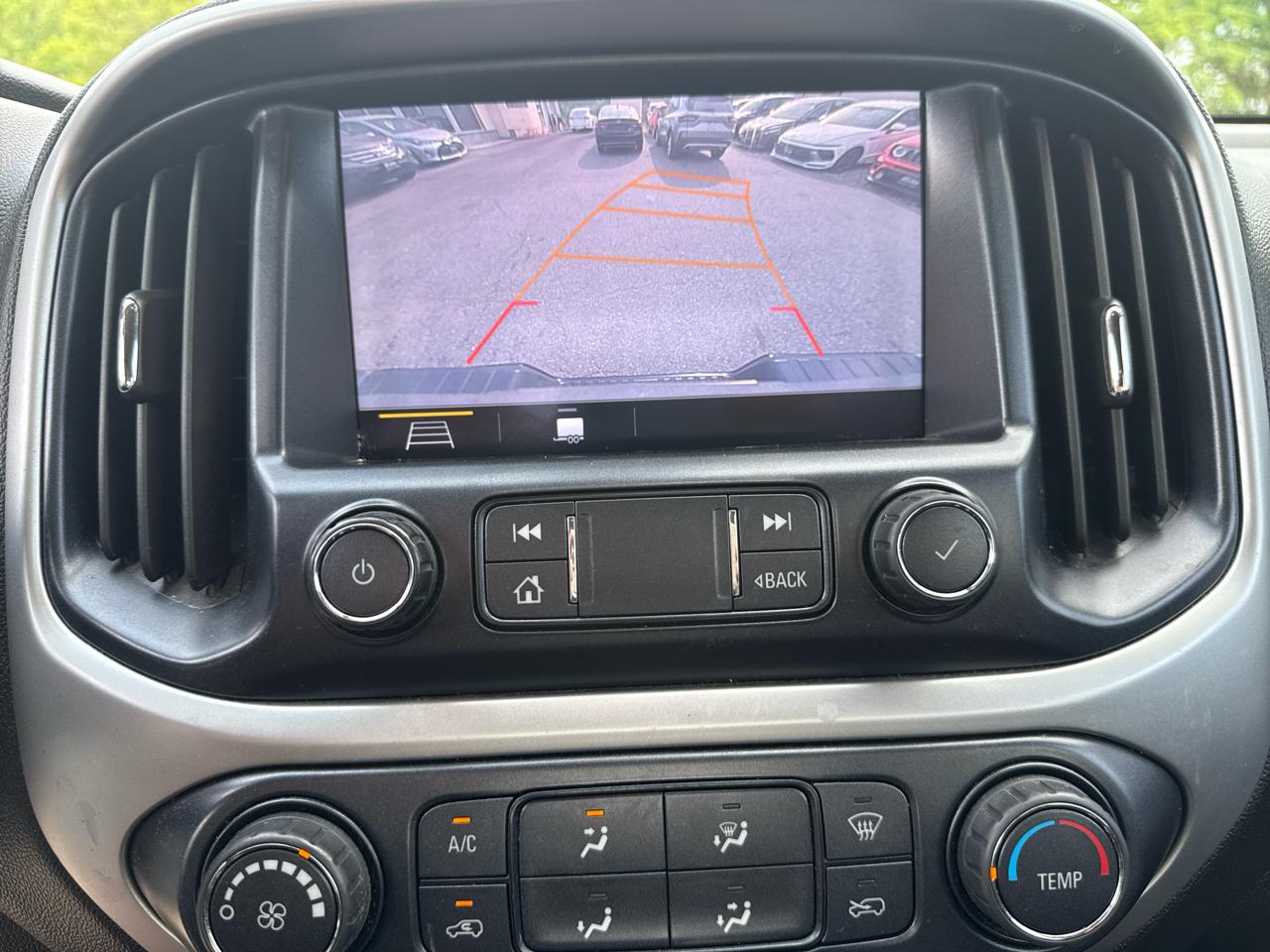 Chevrolet Colorado LT Crew Cab 4WD Short Box 2019