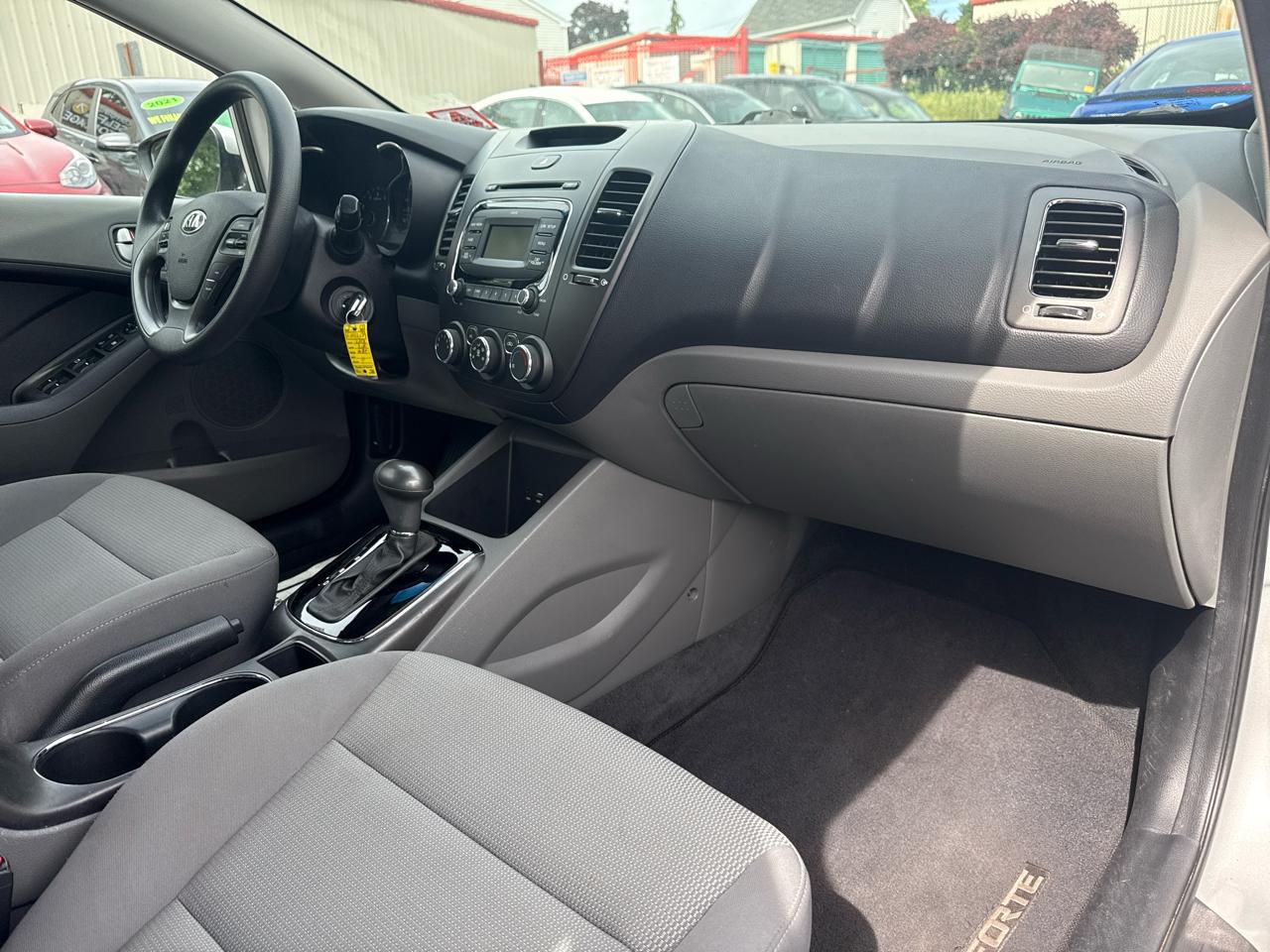 Kia Forte 4dr Sdn Auto LX 2018