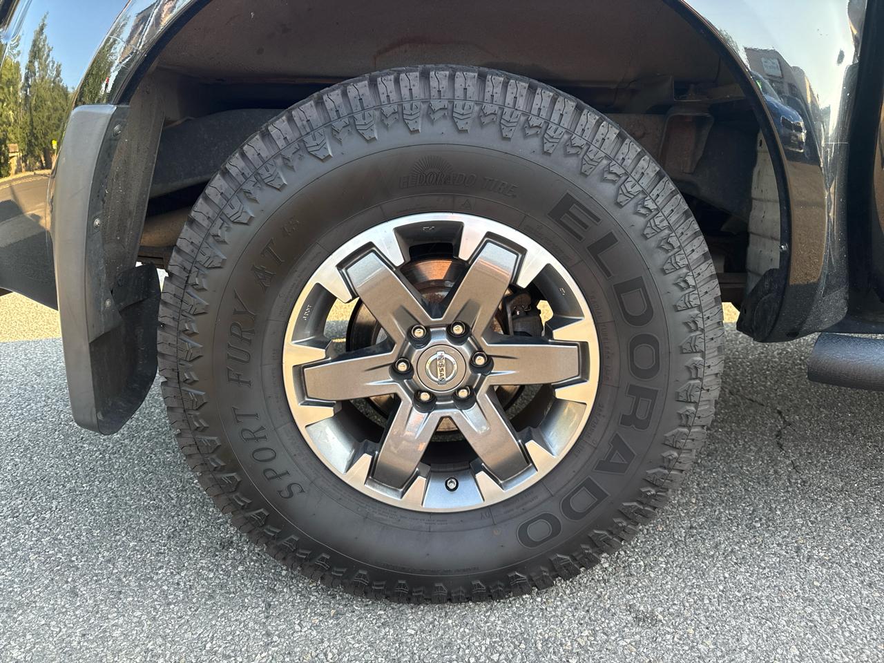 Nissan Frontier PRO-4X Crew Cab 5AT 4WD 2016