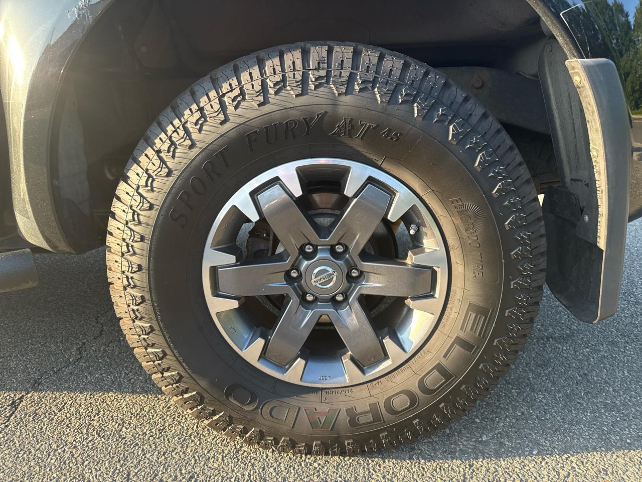 Nissan Frontier PRO-4X Crew Cab 5AT 4WD 2016