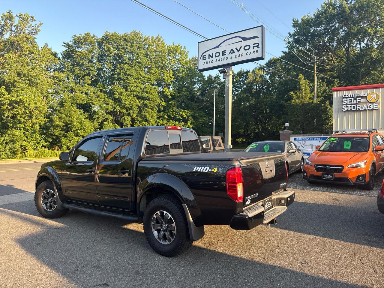 Nissan Frontier PRO-4X Crew Cab 5AT 4WD 2016
