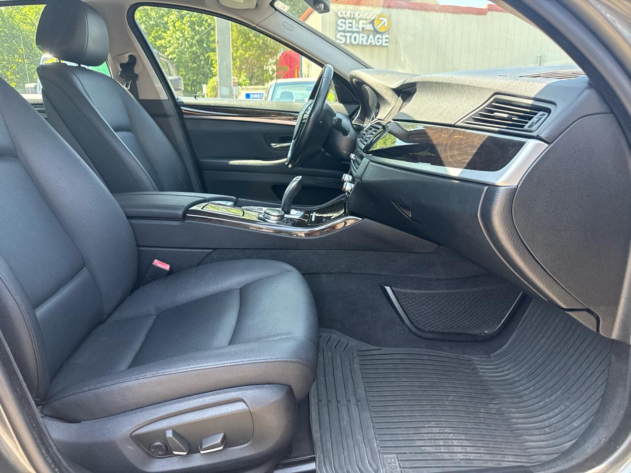 BMW 5-Series 528i xDrive 2014