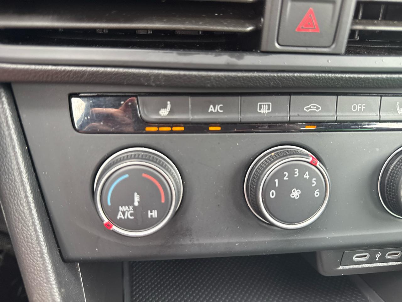 Volkswagen Jetta Sport 2024
