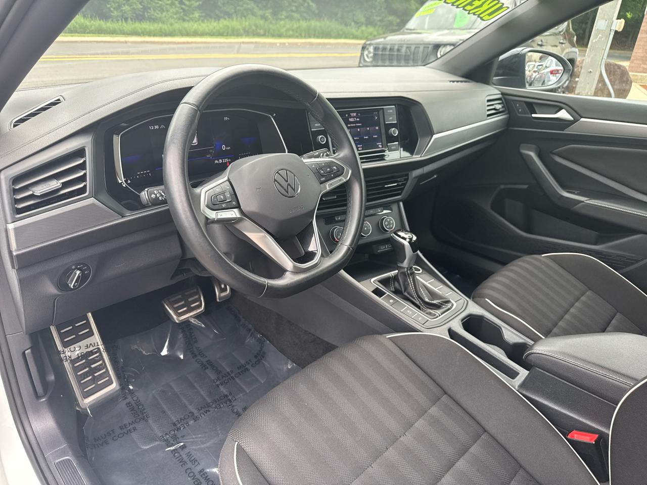Volkswagen Jetta Sport 2024