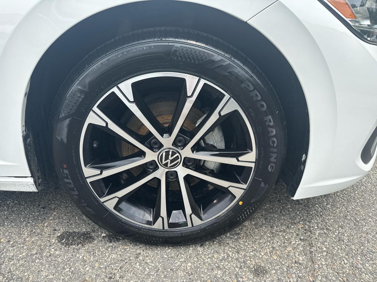 Volkswagen Jetta Sport 2024