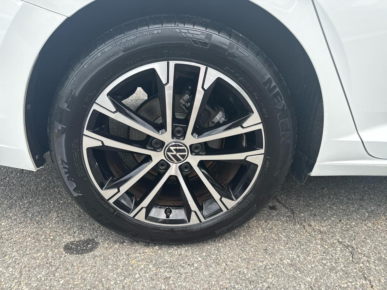 Volkswagen Jetta Sport 2024