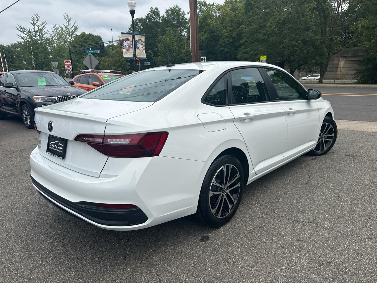 Volkswagen Jetta Sport 2024