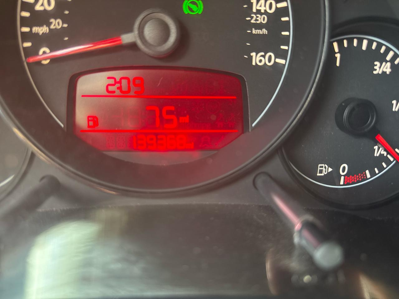 Volkswagen Beetle 2.0T Turbo 2012
