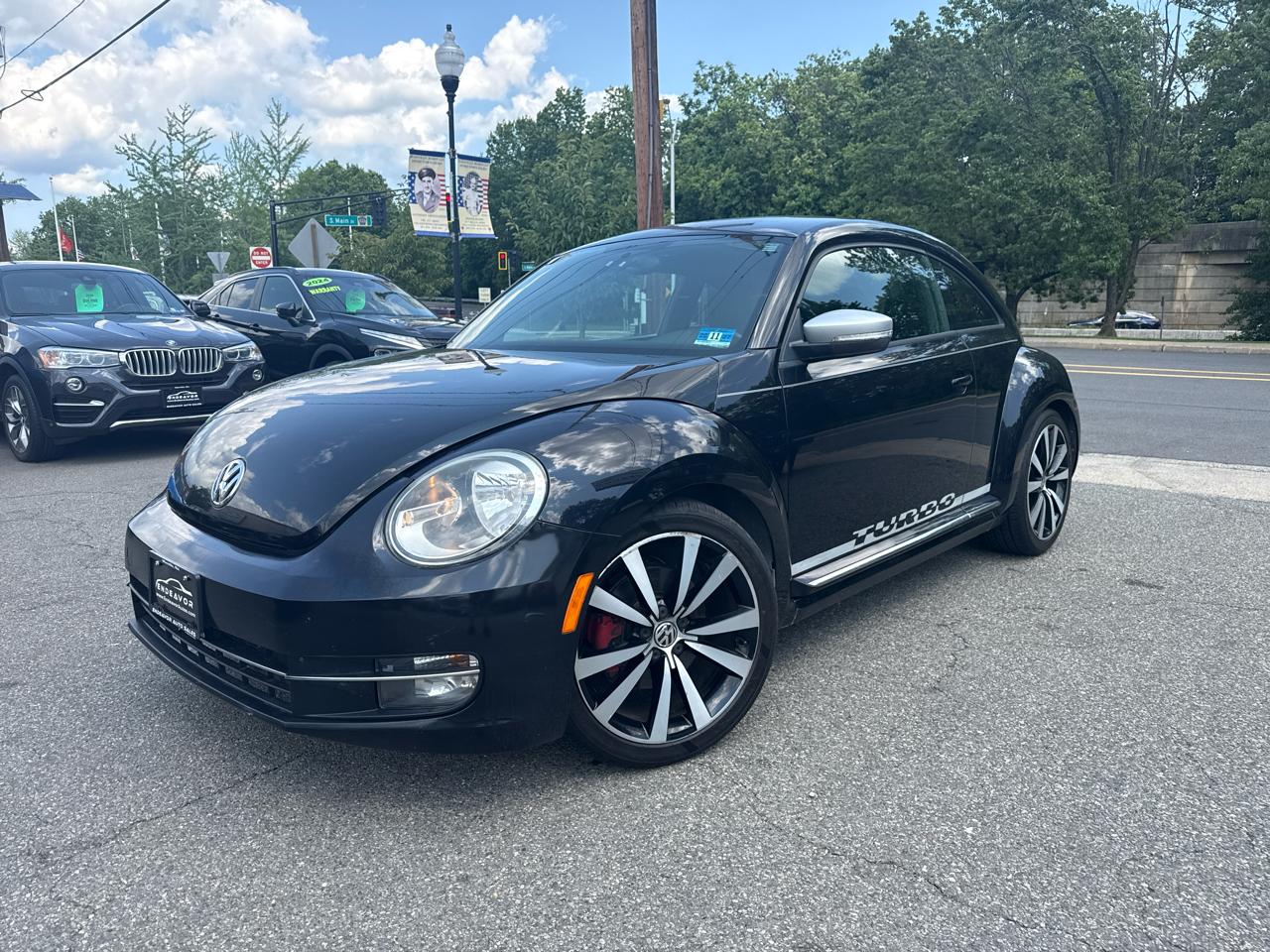 Volkswagen Beetle 2.0T Turbo 2012