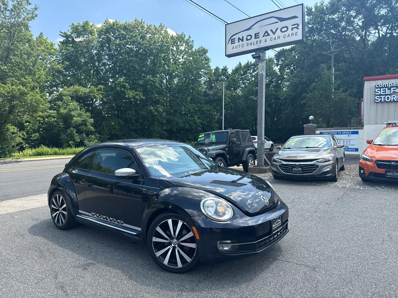 Volkswagen Beetle 2.0T Turbo 2012