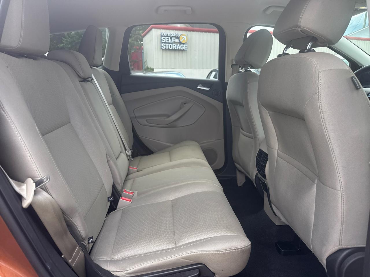 Ford Escape SE FWD 2017