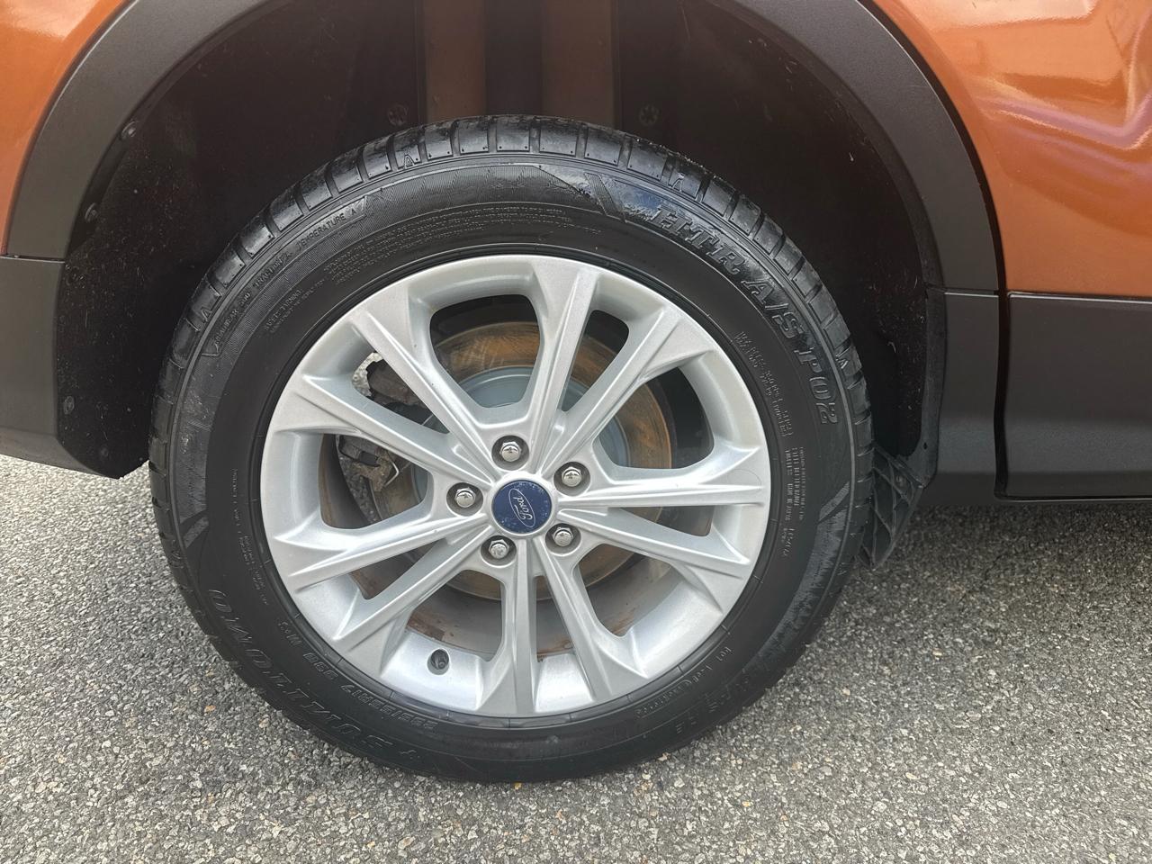 Ford Escape SE FWD 2017