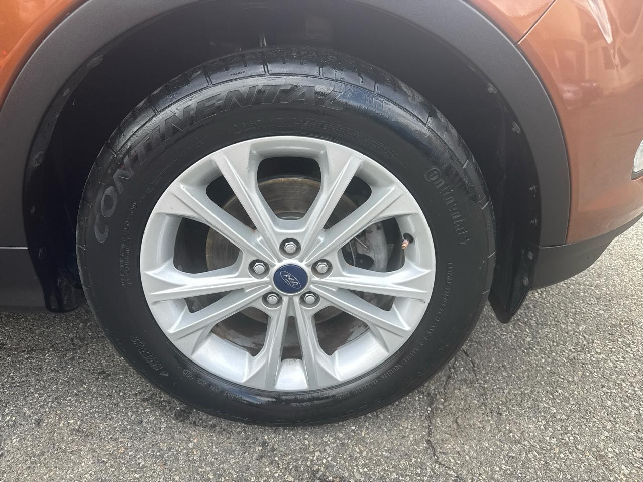 Ford Escape SE FWD 2017