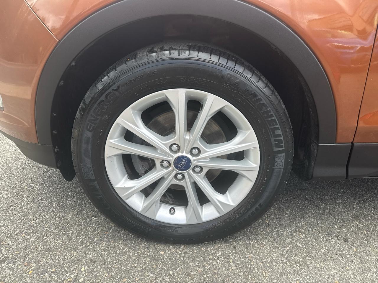 Ford Escape SE FWD 2017