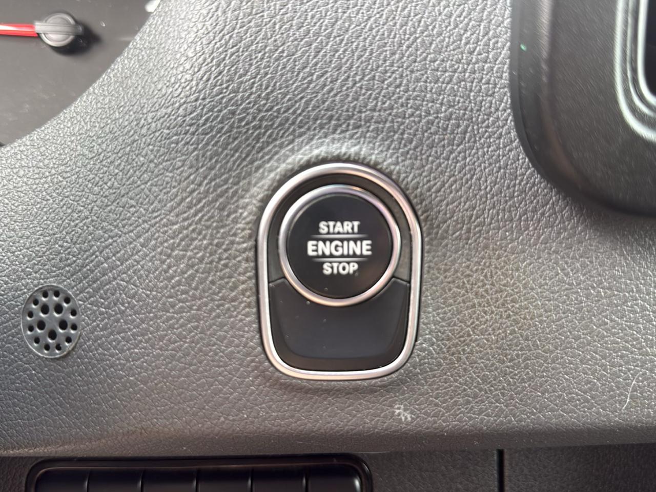 Mercedes-Benz Sprinter 2500 144-in. WB 2020