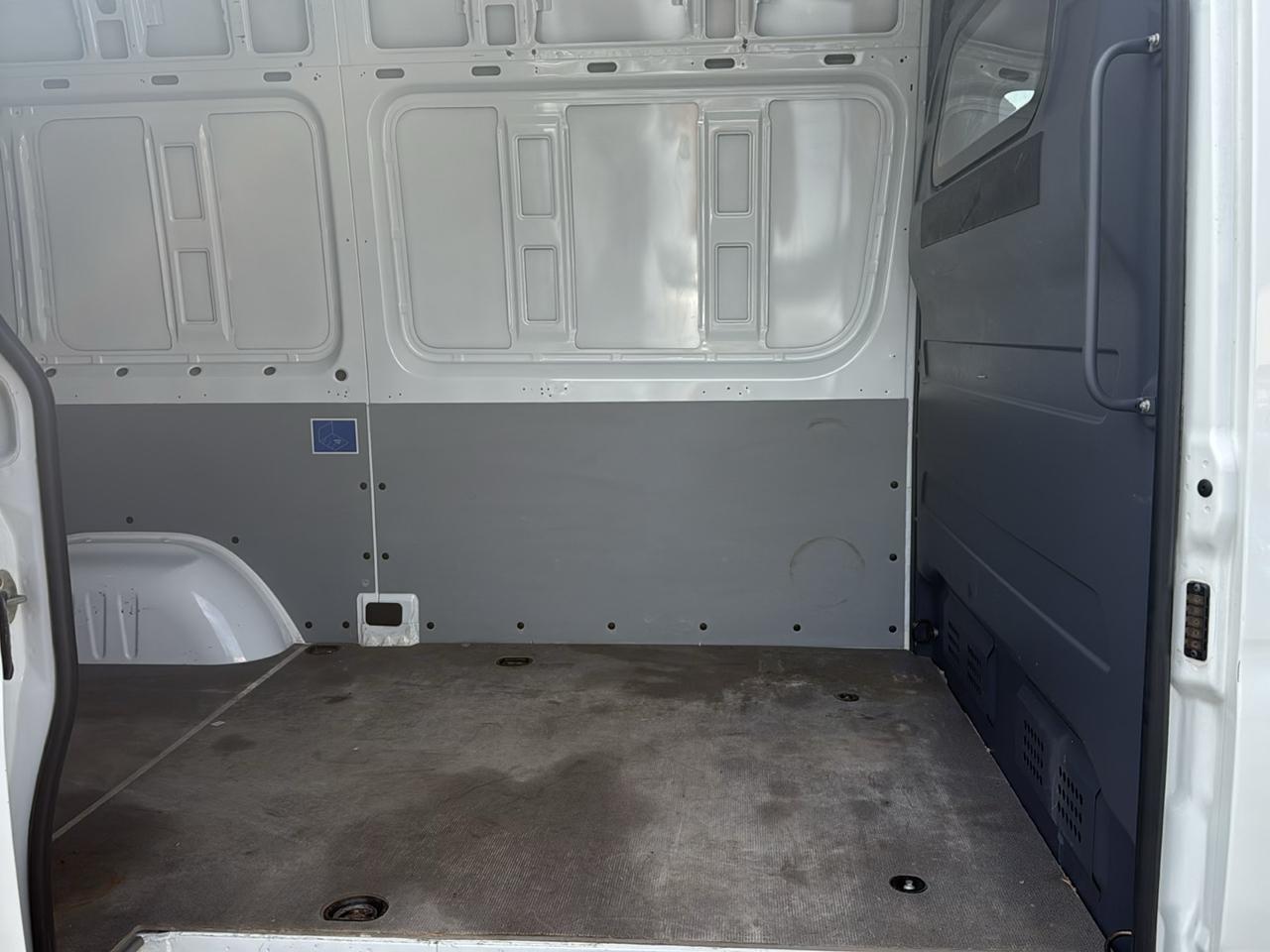 Mercedes-Benz Sprinter 2500 144-in. WB 2020