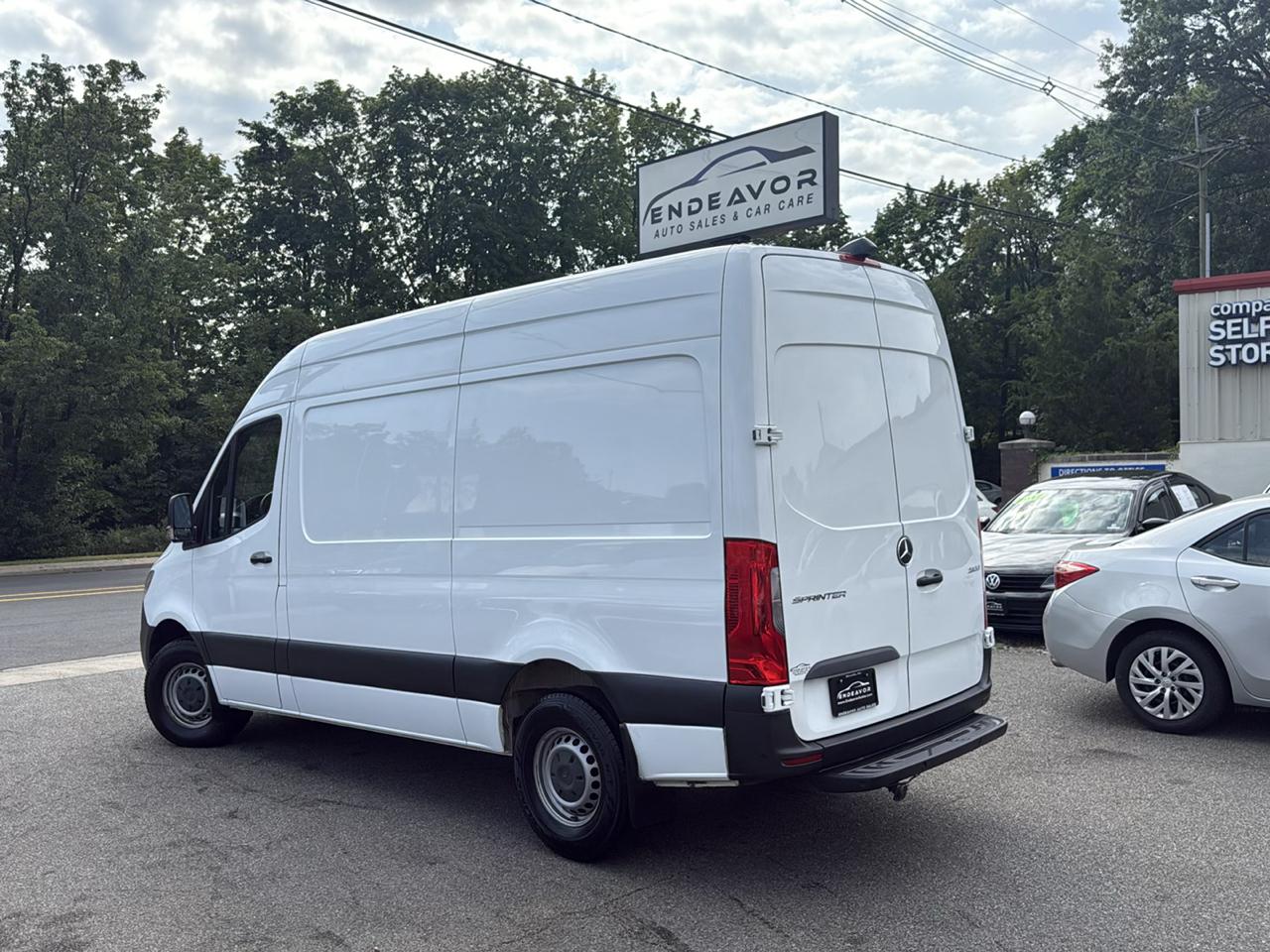 Mercedes-Benz Sprinter 2500 144-in. WB 2020