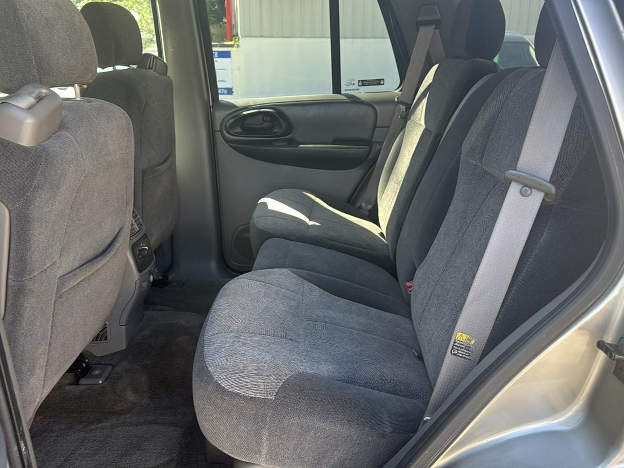 Chevrolet TrailBlazer LS 4WD 2002