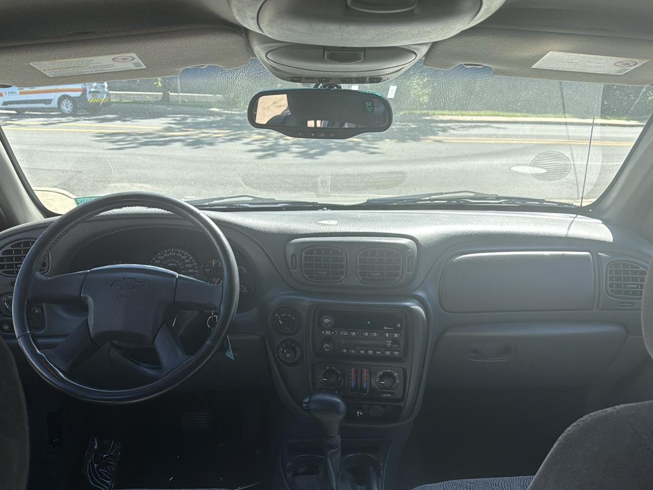 Chevrolet TrailBlazer LS 4WD 2002