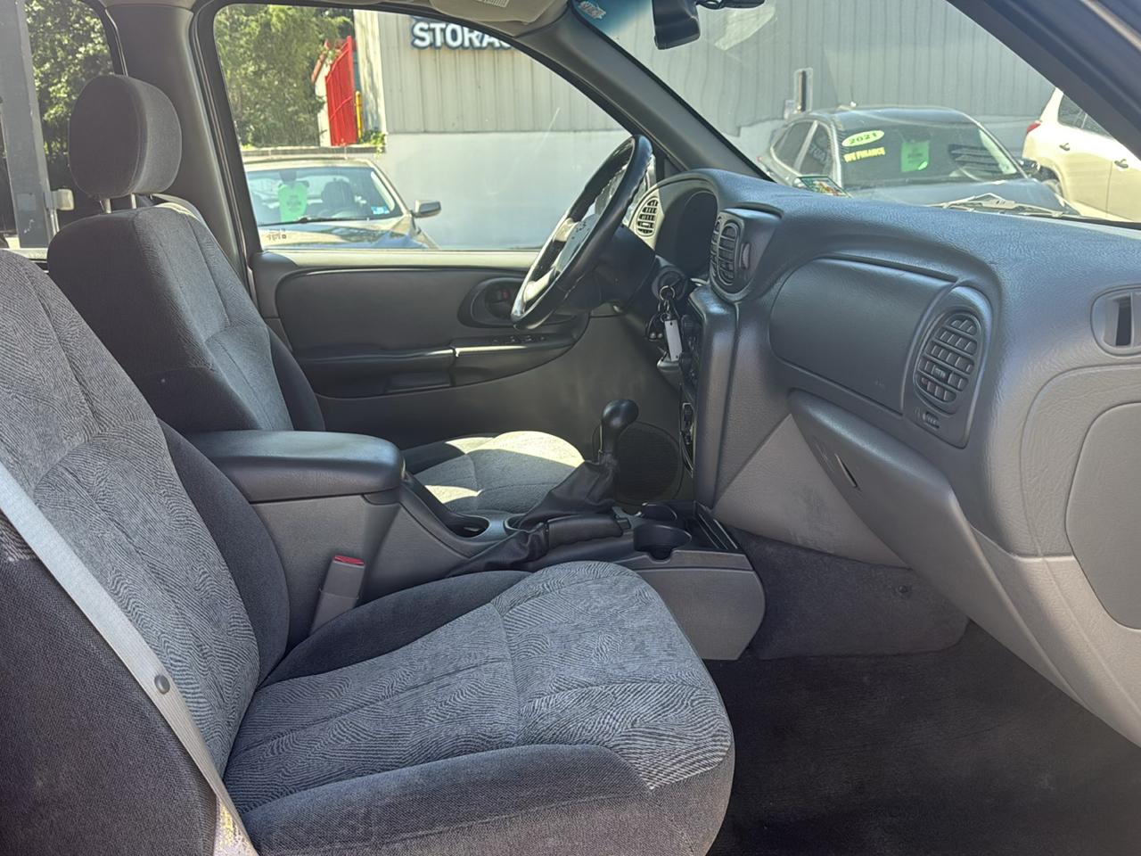 Chevrolet TrailBlazer LS 4WD 2002